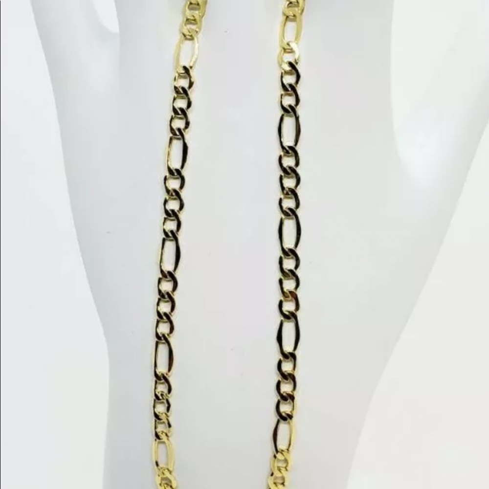Nice 10k yellow gold Figaro style chain!